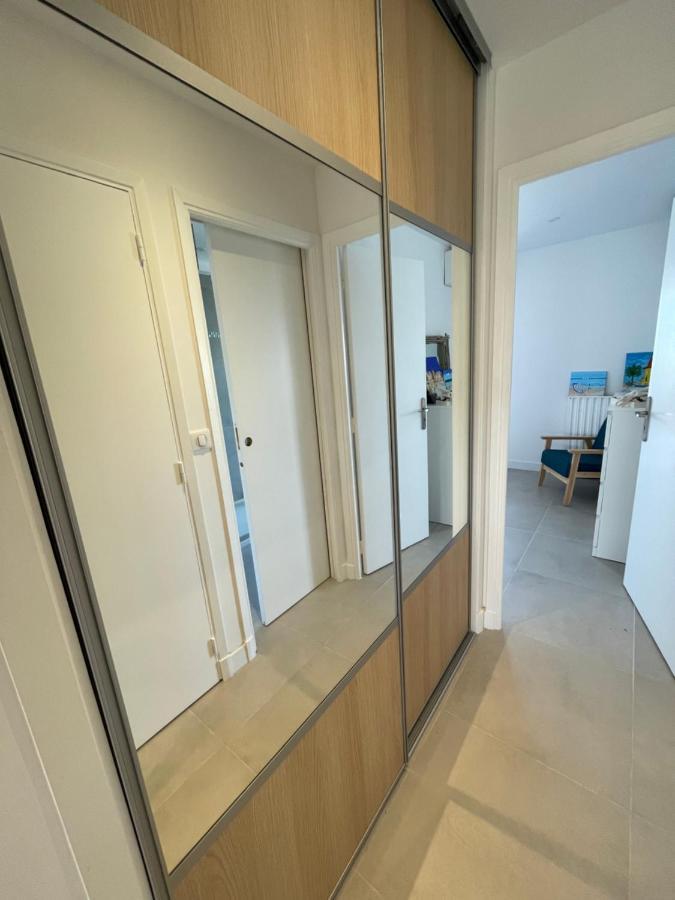 Vue Sur Mer - Magnifique Appartement Tout Confort - Terrasse Et Parking Prive Cagnes-sur-Mer Exterior photo