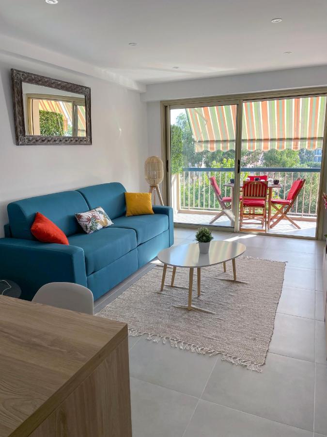 Vue Sur Mer - Magnifique Appartement Tout Confort - Terrasse Et Parking Prive Cagnes-sur-Mer Exterior photo